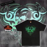 (ホットレザーズ) HOT LEATHERS トライバル柄に浮かぶスカルフェイス メンズ 服 半袖 Tシャツ プリント 大きいサイズ rfa027 黒