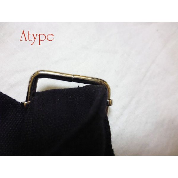 画像3: 訳有り (サワーパス) SOURPUSS B級映画な蝙蝠に追われる美女柄ショルダーバッグ / rfo037-2